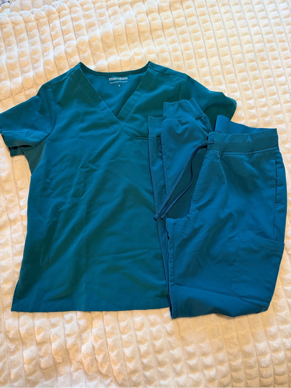 Mandala Women's Teal V-Neck Scrub Top and Jogger Set